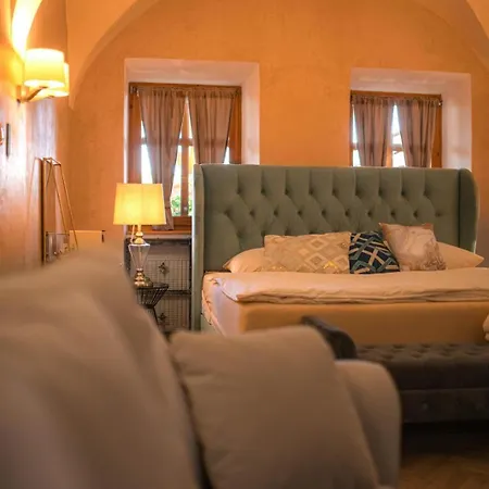 招待所 Zipser 波普拉德